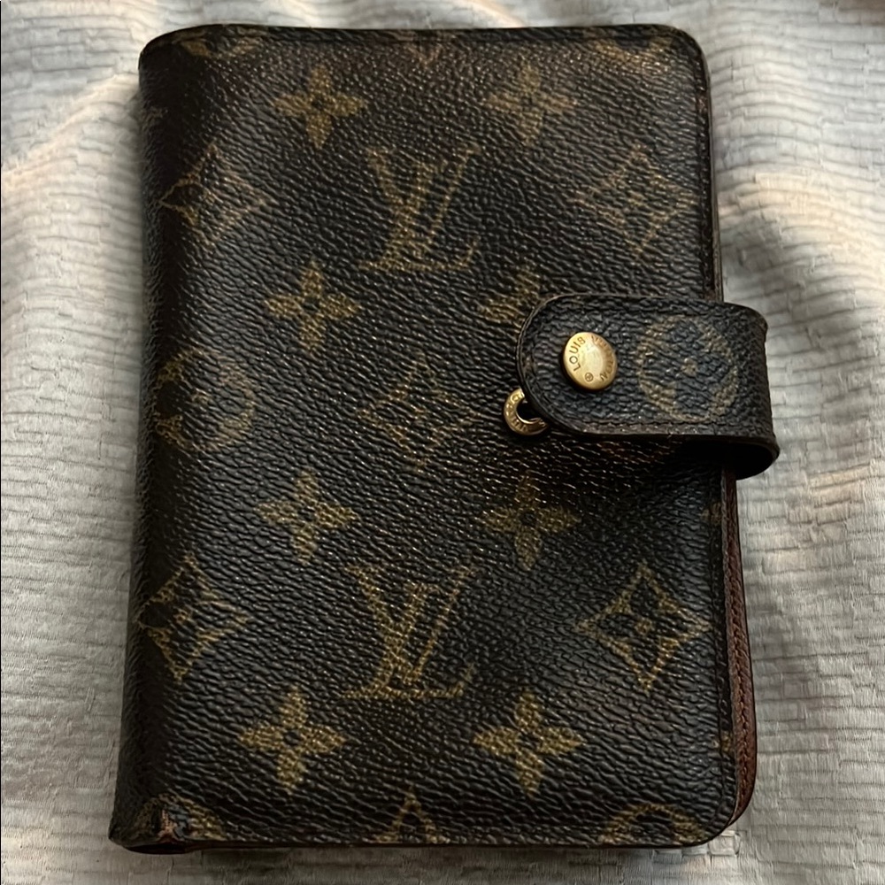 Authentic Louis Vuitton Black and Brown Monogram Wallet